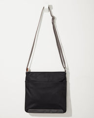 Tommy Bahama | Kennington Black Crossbody / Black