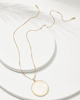 Tommy Bahama | Madeira Shell Pendant Necklace / Gold