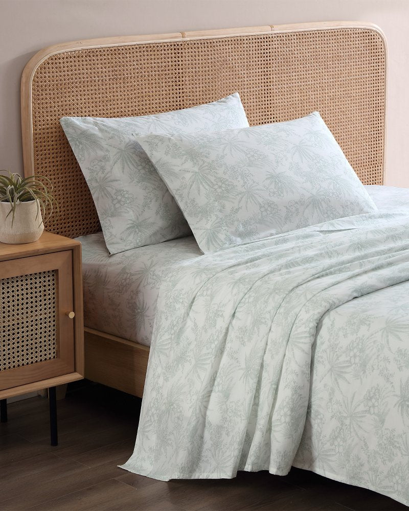 Tommy Bahama | Pen and Ink 4-Piece King Sheet Set / Spring Green