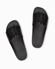 Tommy Bahama | OluKai® Kāmola Sandals / Black