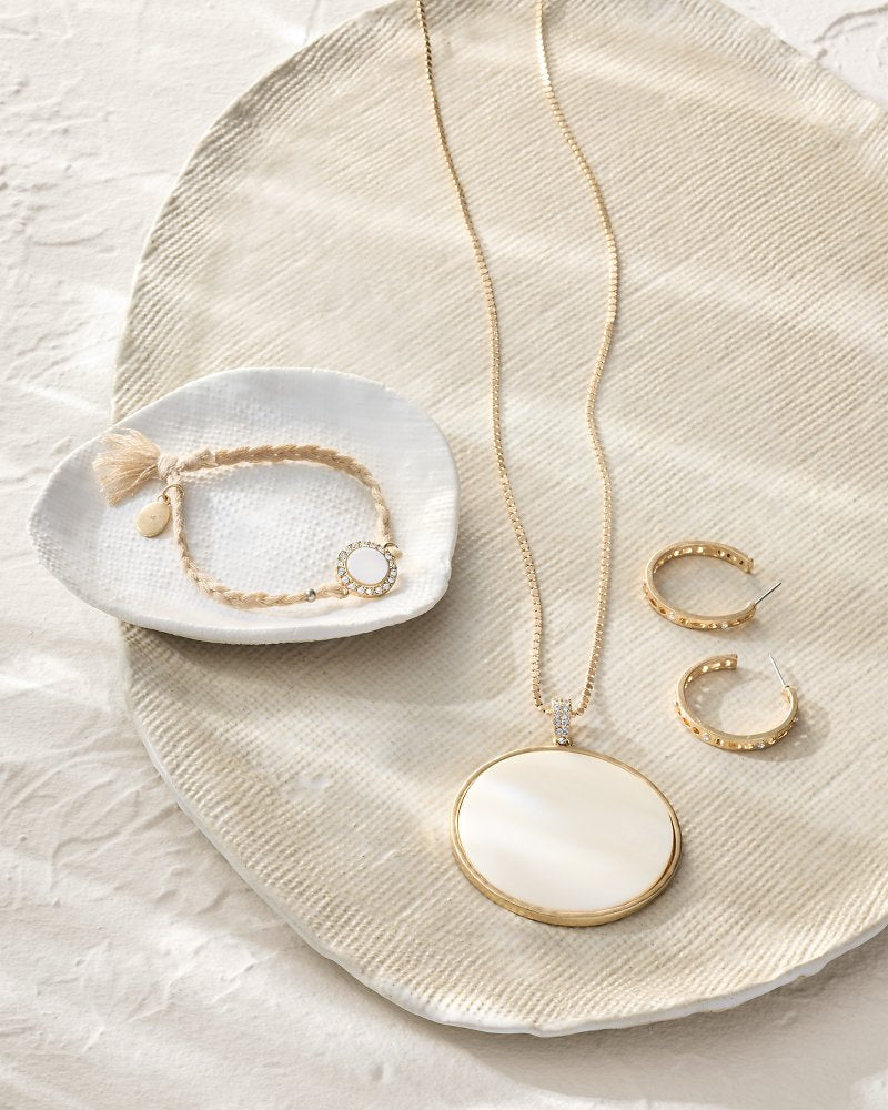 Tommy Bahama | Madeira Shell Pendant Necklace / Gold