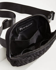 Tommy Bahama | Vaughan Woven Belt Bag / Black