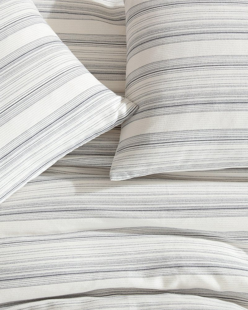 Tommy Bahama | Island Micro Waffle 4-Piece King Comforter Set / Coconut