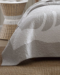 Tommy Bahama | Molokai Full/Queen Quilt / Grey