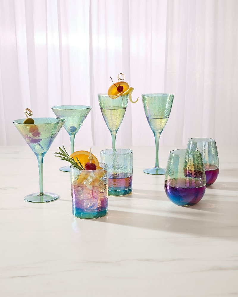 Tommy Bahama | Luster Wine Glasses — Set of 2 / Light Blue